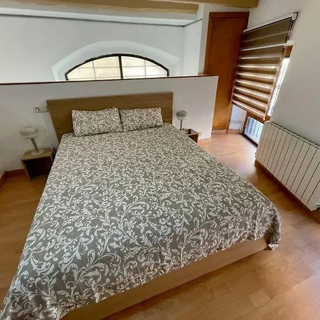 Duplex De Encanto En Part Alta!